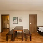 Hostel Wombat's
