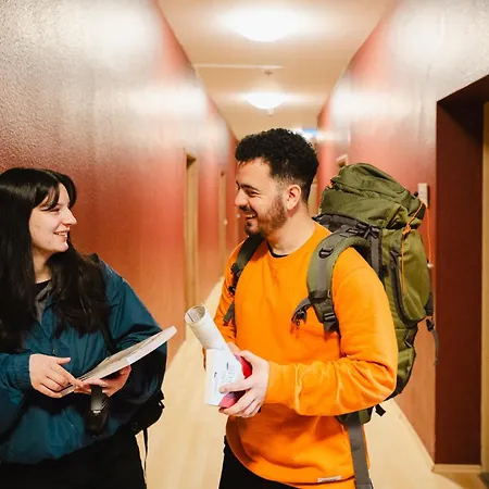 Wombat's بيت شباب *