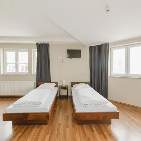 Wombat's Hostel *