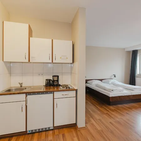 Wombat's Hostel *