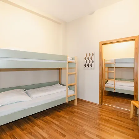 Wombat's Hostel